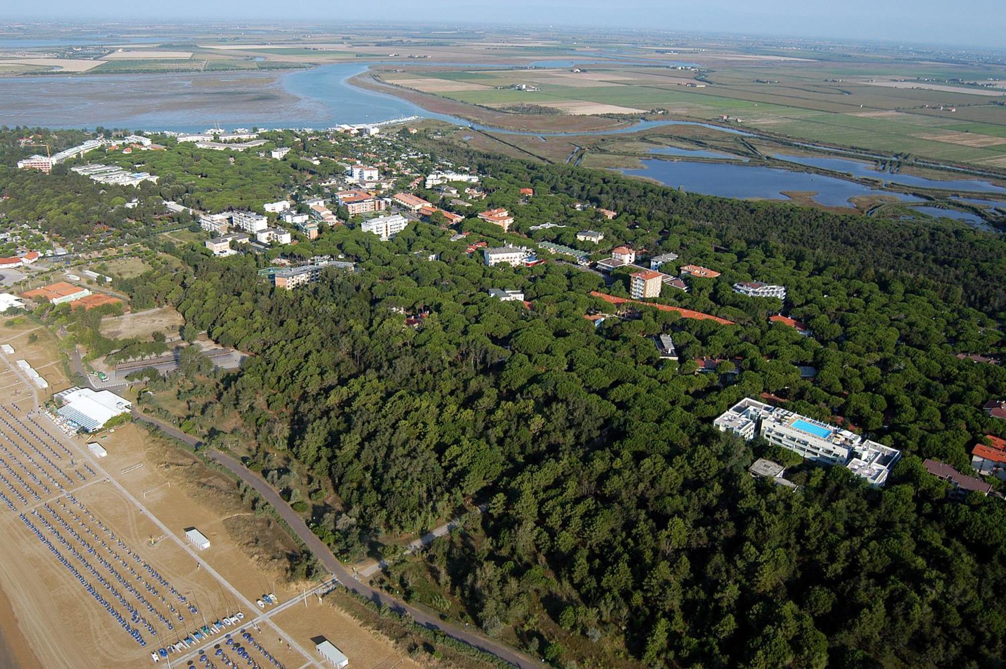 Grand Hotel Esplanada Bibione Exterior foto